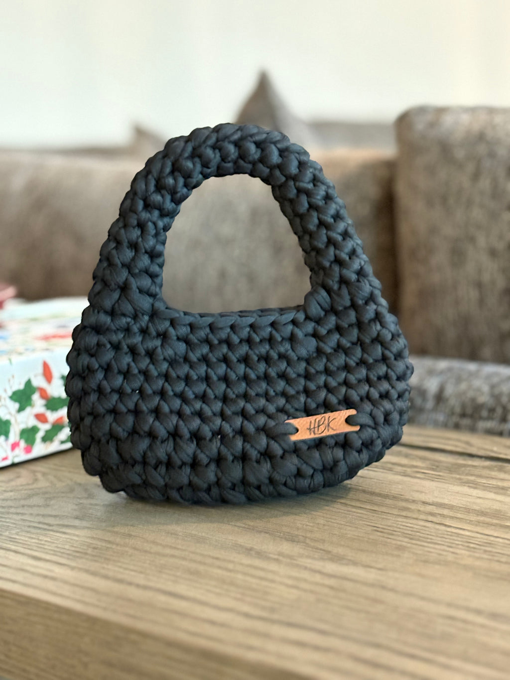 The Mini Egg Bag - Black