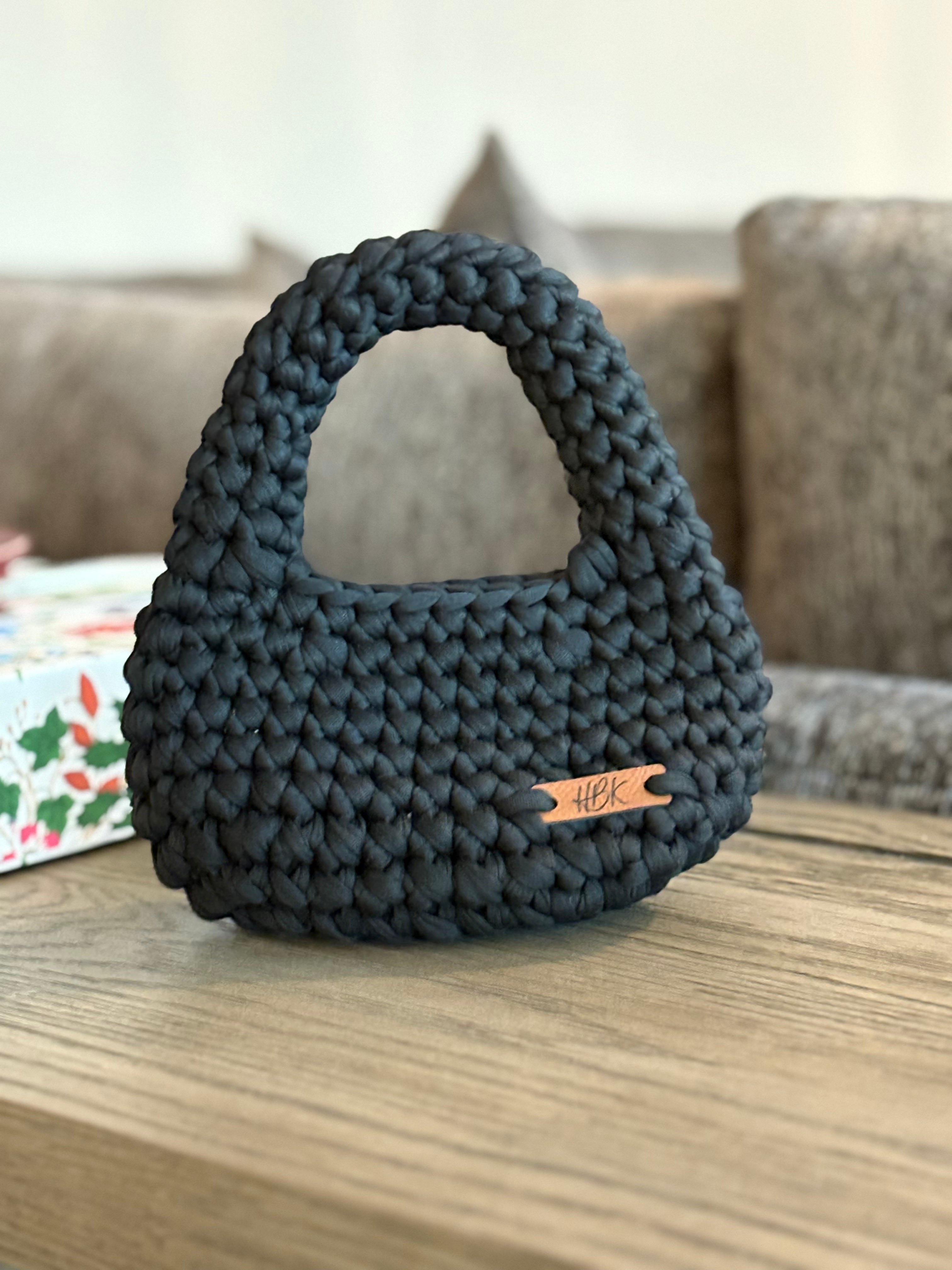 The Mini Egg Bag - Black